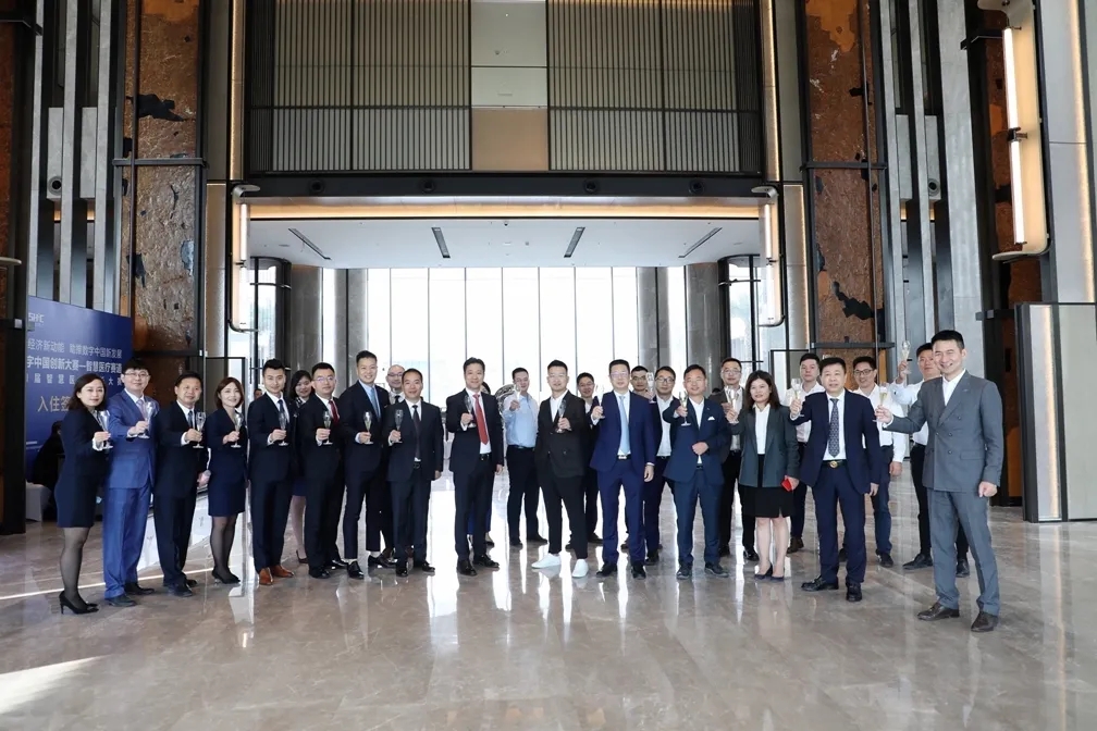 5.webp.jpg 5.webp.jpg