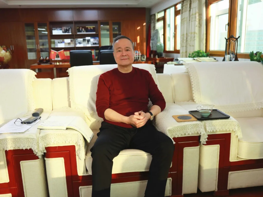 1.webp.jpg 1.webp.jpg