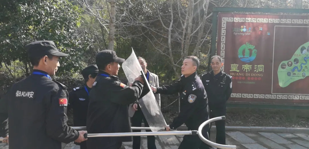 15.webp.jpg 15.webp.jpg