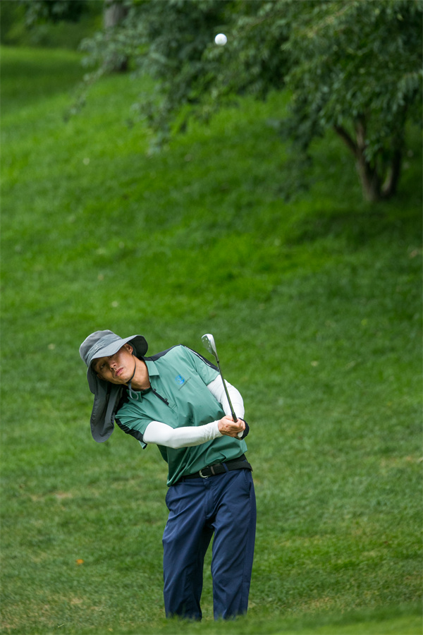 BAIL2204.jpg BAIL2204.jpg