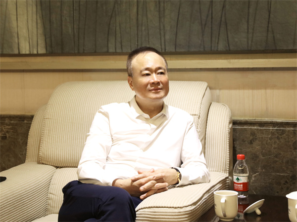 2L8A5968.jpg 2L8A5968.jpg