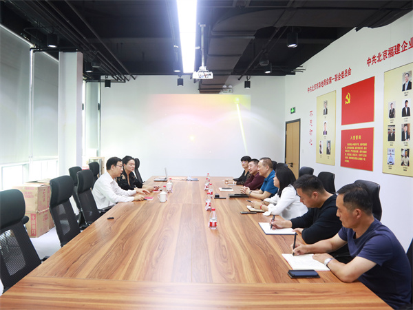 2L8A7214.jpg 2L8A7214.jpg