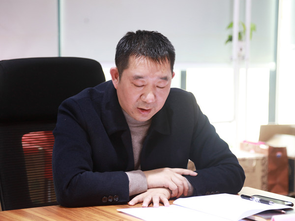 2L8A2048_副本.jpg 2L8A2048_副本.jpg