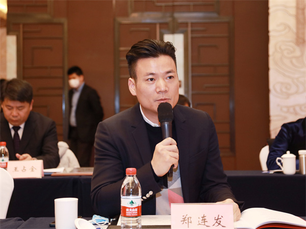 2L8A3115.jpg 2L8A3115.jpg