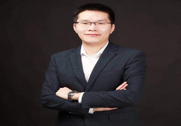 四届七次常务会长办公会议增补副会长陈体峰