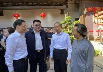 总商会常务副会长、中卫世艺董事长林家卫应邀出席闽台历史文化研究院揭牌仪式
